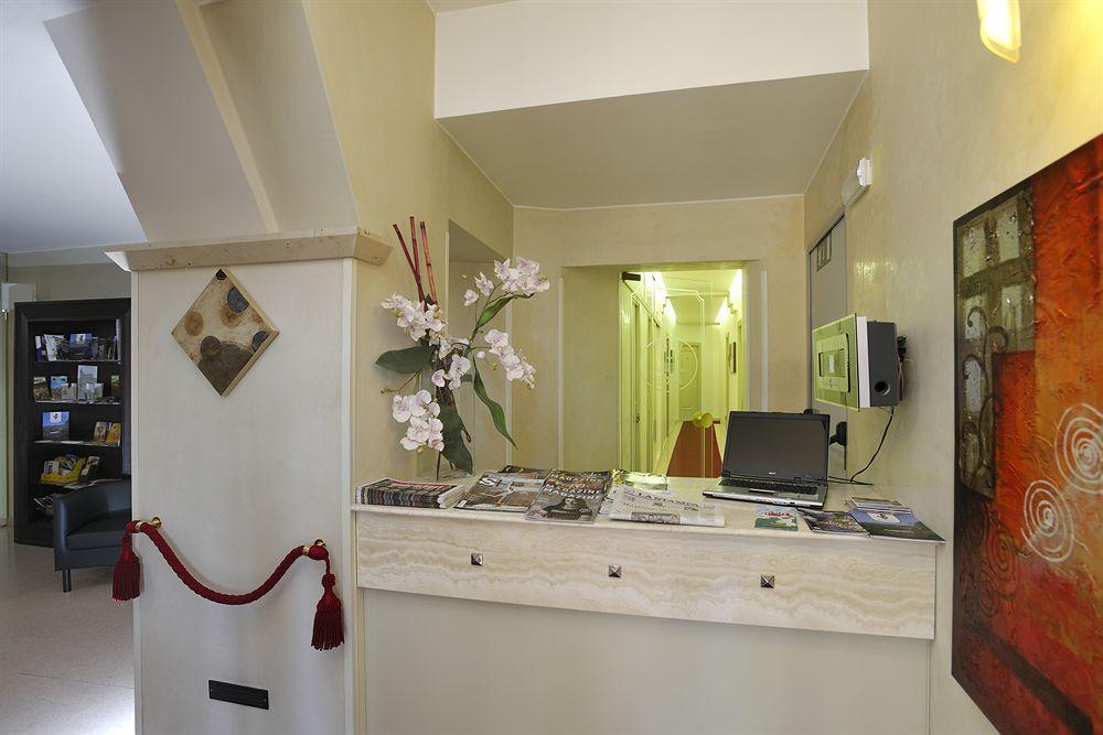 بيرودجا Hotel Eden المظهر الخارجي الصورة